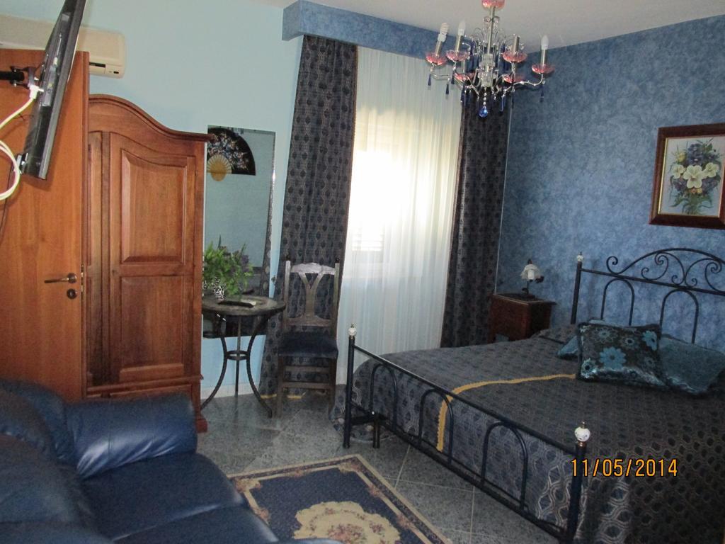 Agriturismo Reggia Saracena Agrigento Habitación foto